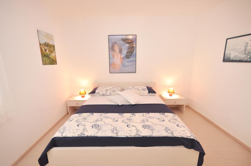 Apartments Zorka Leko Omiš Kamer foto